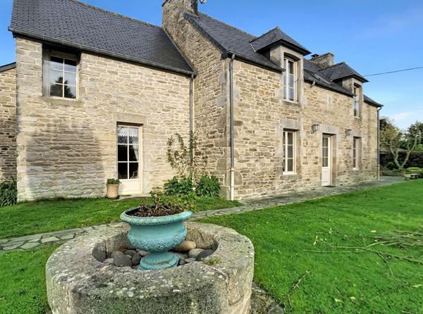 Superbe longère proche des plages