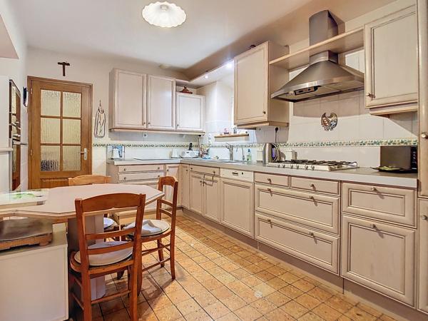 Superbe longère proche des plages