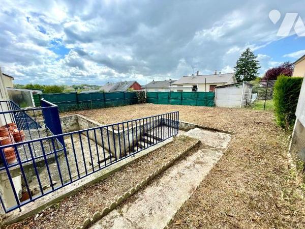 MAISON SUR SOUS-SOL.
A VENDRE A RETHEL, AXE REIMS/CHARLEVILLE-MEZIERES, gare (à 1h15 de Paris ...