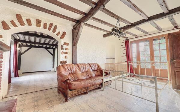 Maison à vendre    5 pièces • 144 m2 Athée