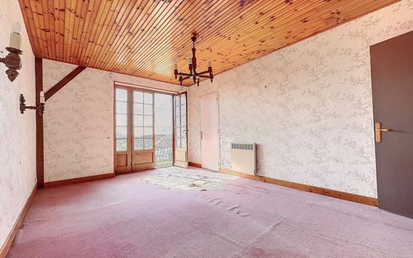 Maison à vendre    5 pièces • 144 m2 Athée