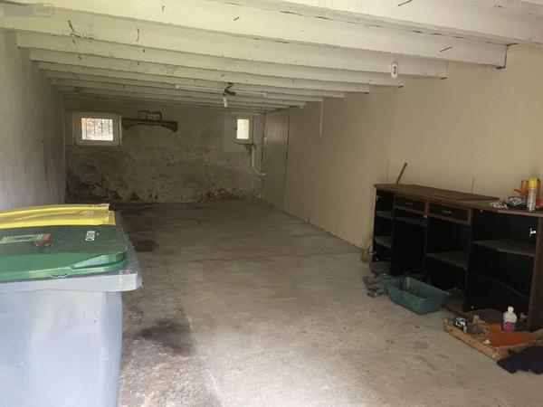 Maison à restaurer à vendre à Saint-Séverin en Charente (16390), ref : 077/1573