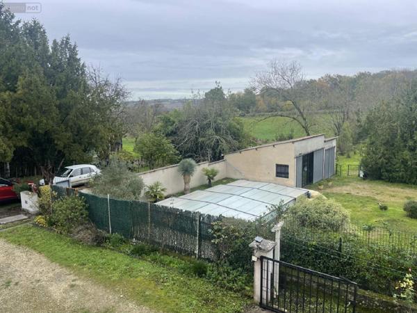 Maison à restaurer à vendre à Saint-Séverin en Charente (16390), ref : 077/1573