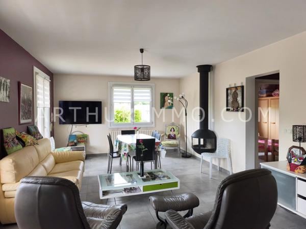 Vente                                                      Maison
                        
                     6 pièces                      129 m2                     à Félines