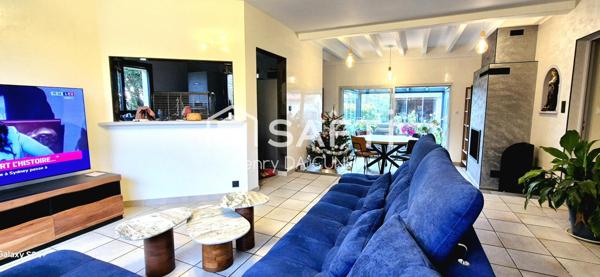 Deux maisons avec piscine sur 2 500 m