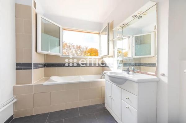 Appartement 2 pièces - 55 m² Exclusivité efficity