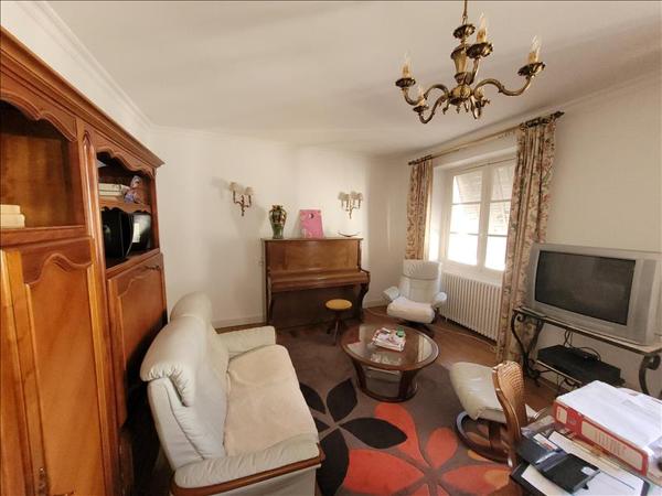 Maison à vendre |  Ribérac |  20 pièces | 190 m²