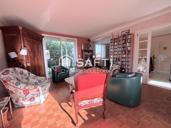 PAVILLON 4 CHAMBRES DONT APPARTEMENT ET GARAGE A NIORT