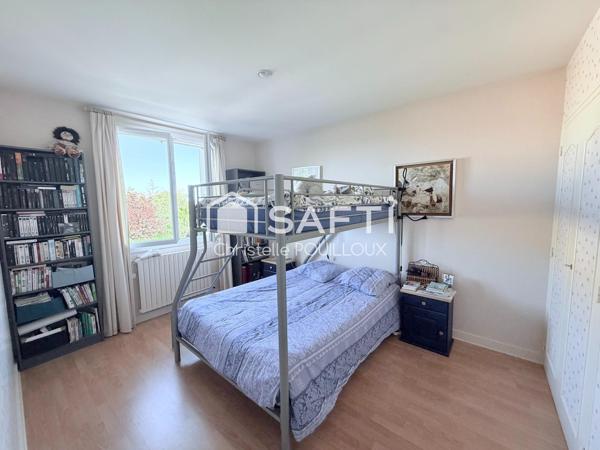 PAVILLON 4 CHAMBRES DONT APPARTEMENT ET GARAGE A NIORT