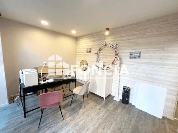 Location Local commercial 4 pièces 43.59 m² - 34 RUE DE LA RESISTANCE Saint-etienne 42000