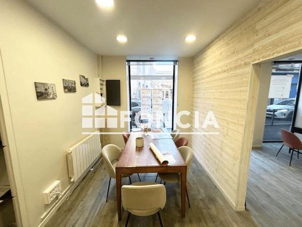 Location Local commercial 4 pièces 43.59 m² - 34 RUE DE LA RESISTANCE Saint-etienne 42000