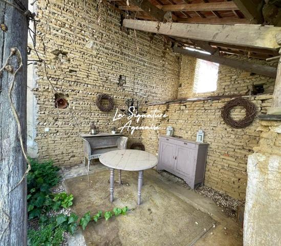 CHARMANTE MAISON DE VILLAGE 4/5 CHAMBRES AVEC JARDIN, GARAGE