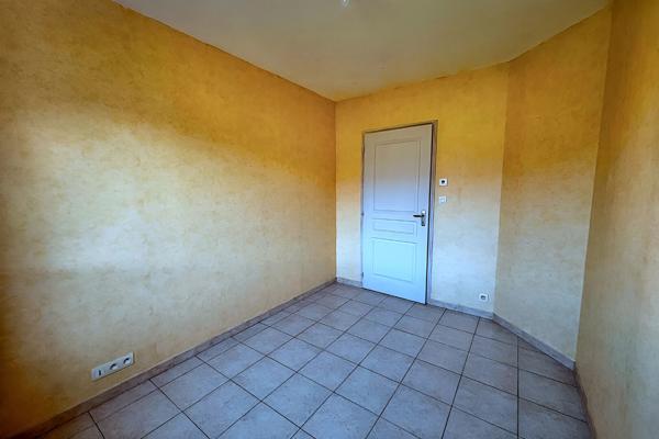 Maison CHAMPAGNE LES MARAIS - 6 pièce(s) - 118 m2