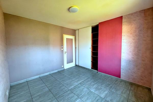 Maison CHAMPAGNE LES MARAIS - 6 pièce(s) - 118 m2