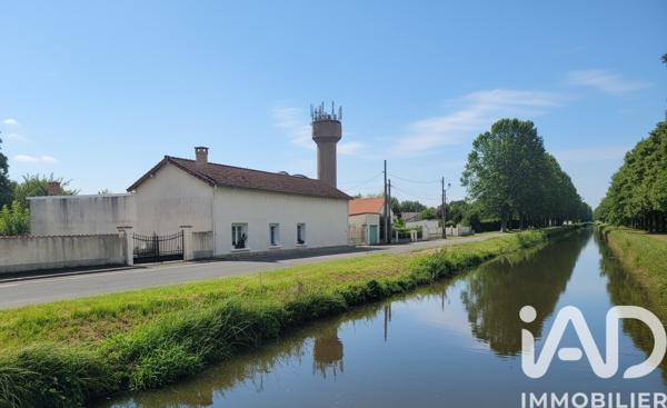 Maison à vendre 5 pièces 92 m² Saint-Amand-Montrond