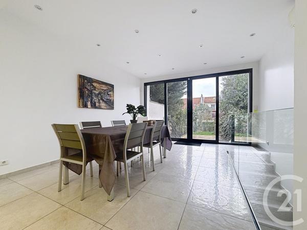 Maison à vendre  5 pièces - 225,14 m2 ROSNY SOUS BOIS - 93