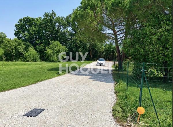 Terrain à vendre de 1053 m² à Montaigut sur Save - Réf. 3922