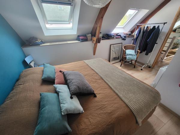 Maison ancienne rénovée - 6 pièces- Groix