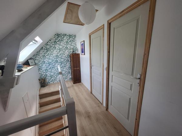 Maison ancienne rénovée - 6 pièces- Groix