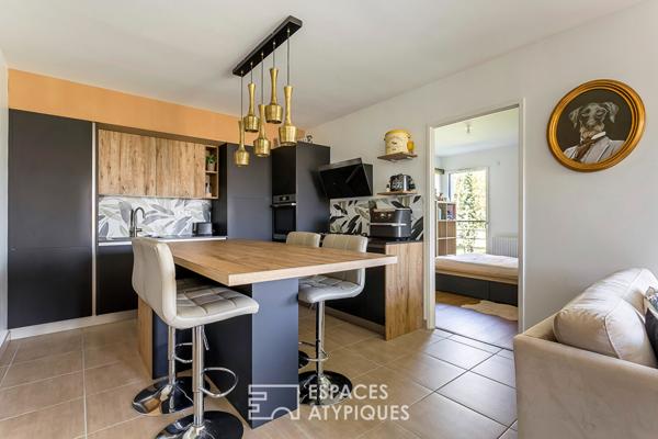 Appartement contemporain dans un parc, aux portes des Monts d’Or