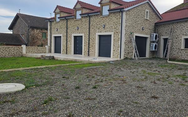 Maison à vendre    7 pièces • 176 m2 Le Vigen