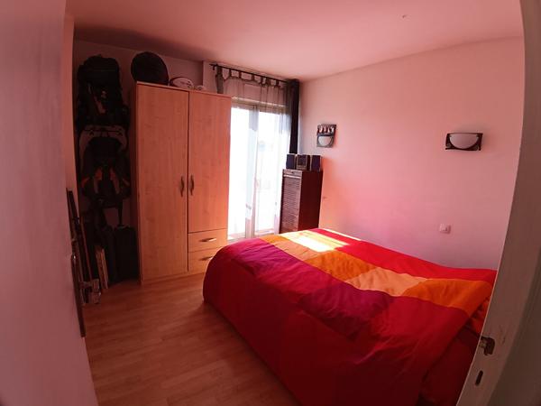 Appartement T2 de 50m² au 3ème étage avec cave de 4m²