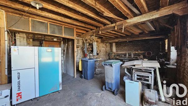 Maison de village 7 pièces de 126 m² à Montjean (16240)