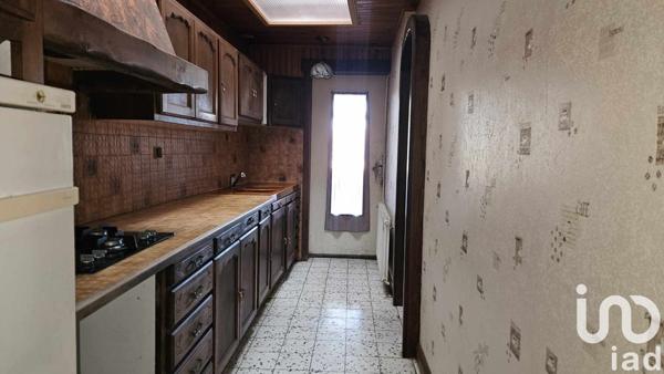 Maison de village 7 pièces de 126 m² à Montjean (16240)