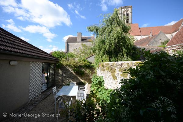 Maison d'exception avec jardin au coeur du village