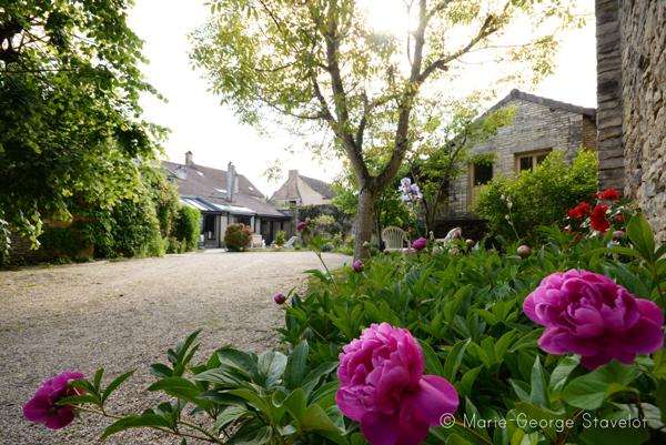 Maison d'exception avec jardin au coeur du village