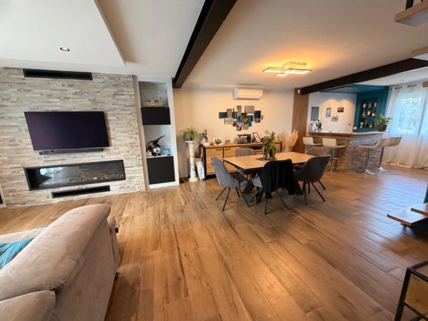 Maison à vendre 8 pièces LUCE (28)