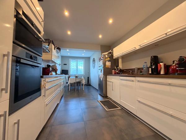 Maison à vendre 8 pièces LUCE (28)