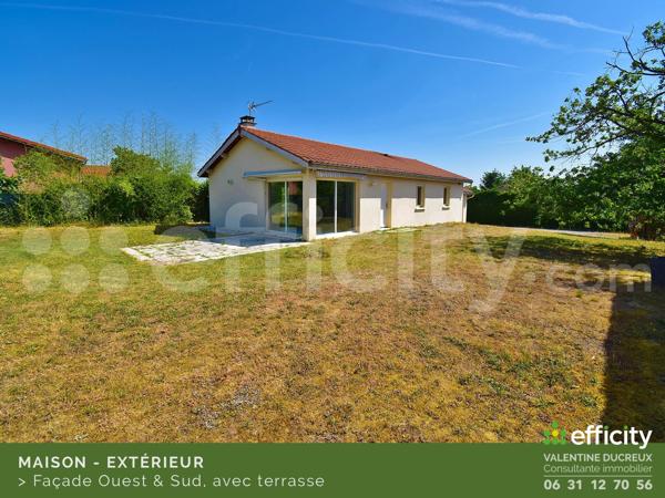 Maison
         5 pièces
        - 96 m² 295 000 € *
