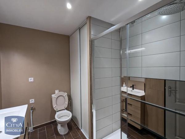 Appartement à louer 2 pièces 39.52m² Carcassonne (11000)