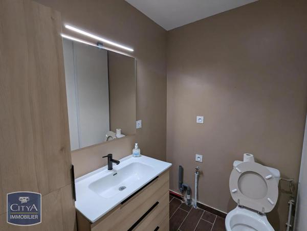 Appartement à louer 2 pièces 39.52m² Carcassonne (11000)