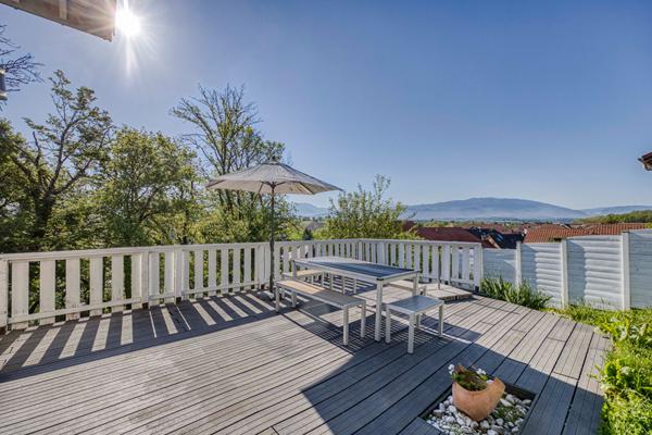Maison familiale 6 pièces avec jardin, terrasse et sous-sol aménagé - POISY