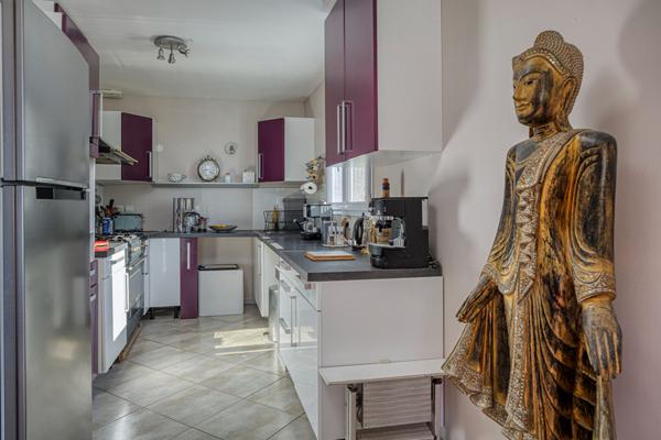 Maison familiale 6 pièces avec jardin, terrasse et sous-sol aménagé - POISY