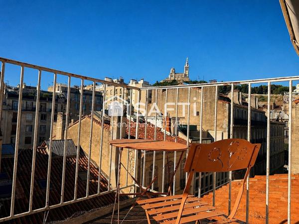 RUE ST JACQUES T2 DERNIER ÉTAGE ASCENSEUR BALCON