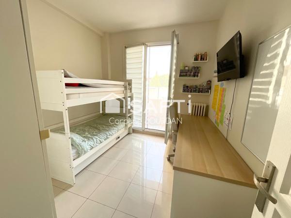 Bel appartement 4 pièces traversant de 82m2 à Nice Pasteur