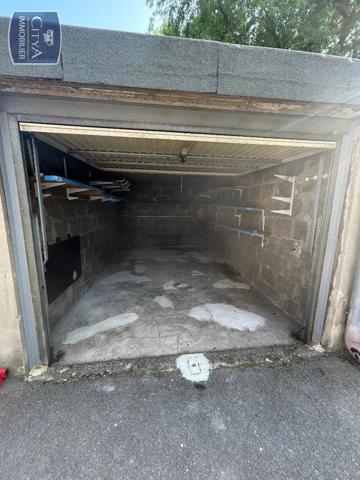 Parking à louer Grenoble (38100)