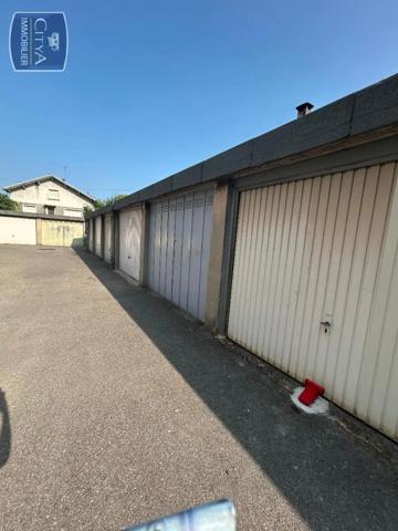 Parking à louer Grenoble (38100)