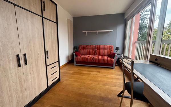 Appartement à louer    3 pièces • 68,51 m2 Poitiers