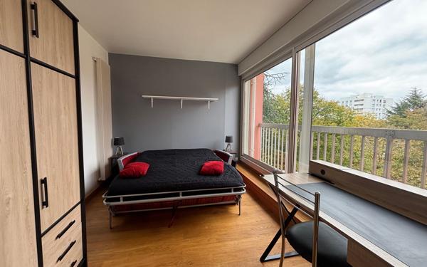 Appartement à louer    3 pièces • 68,51 m2 Poitiers