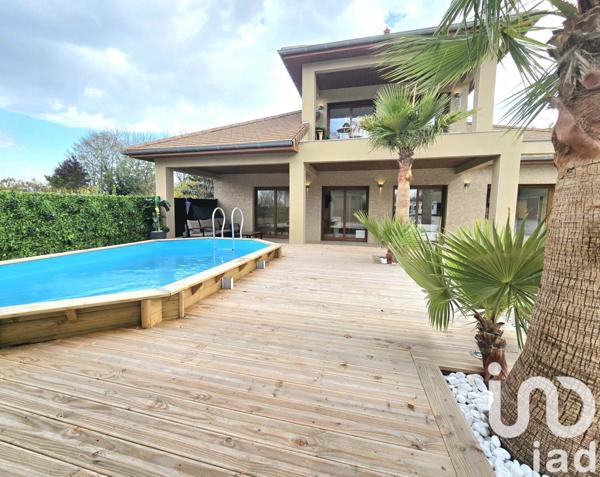 Maison à vendre 5 pièces 183 m² Les Abrets en Dauphiné