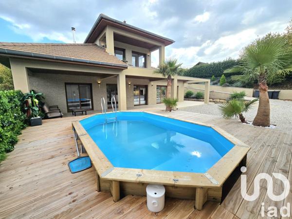 Maison à vendre 5 pièces 183 m² Les Abrets en Dauphiné