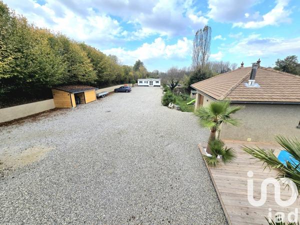 Maison à vendre 5 pièces 183 m² Les Abrets en Dauphiné