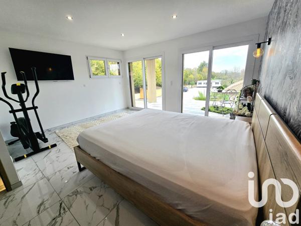 Maison à vendre 5 pièces 183 m² Les Abrets en Dauphiné