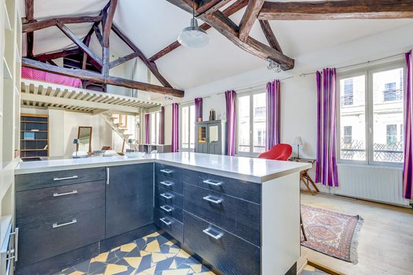 Loft 3 pièces 79 m2 - Batignolles