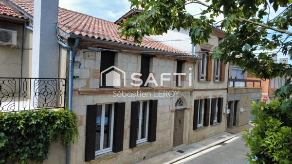 Lot de 2 maisons entièrement rénovées.
