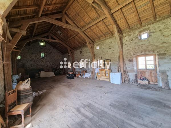 Maison
         5 pièces
        - 121 m²